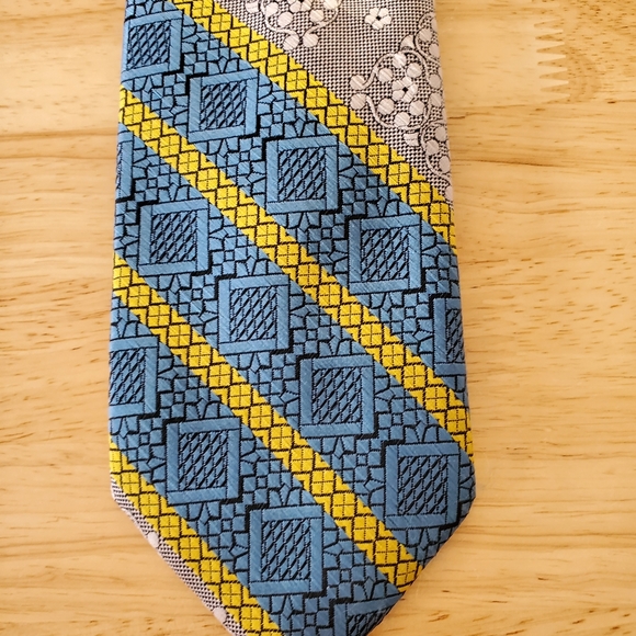 Vintage Wembley Clip-On Neck Tie Blue Yellow Gray - Picture 4 of 10
